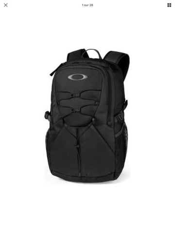 Oakley Vigor Pack (Black) 150.00$